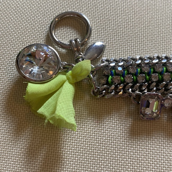 Women’s Ann Taylor bracelet with bar & loop close silvertone diamond color - Picture 2 of 9